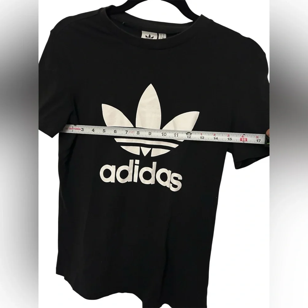 Adidas Women's Black and‎ White Logo T Shirt Size Small
